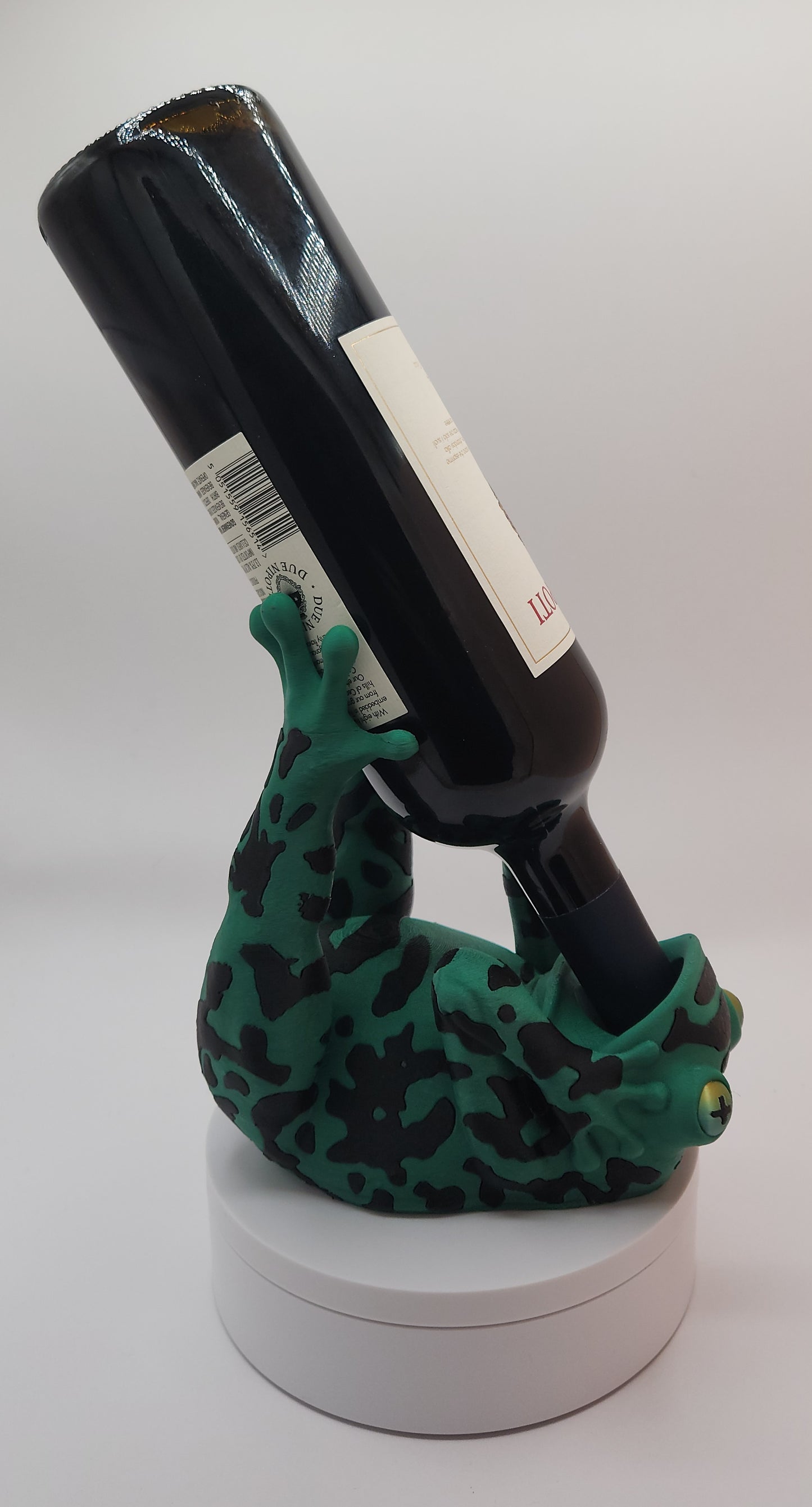 Toadally Tipsy: Frog Wine Bottle Holder - Starzy Creations